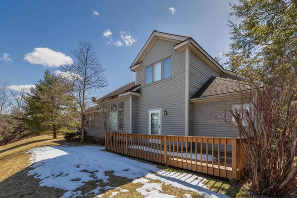 $589,000 | 14 Sterling Springs Drive, Hartford, VT 05001