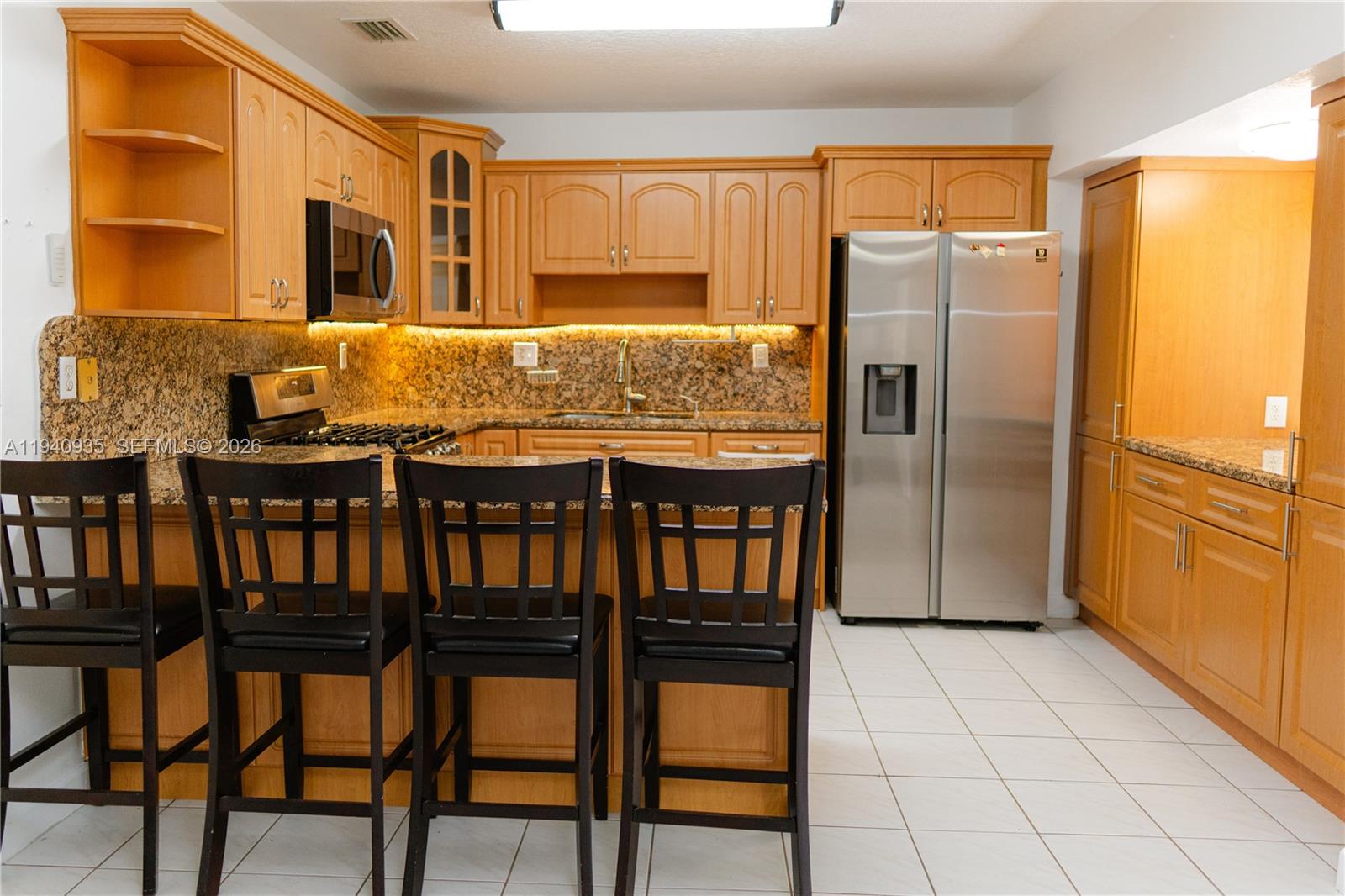 16944 Southwest 144th Court Miami, FL 33177 - Photo 24 of 33