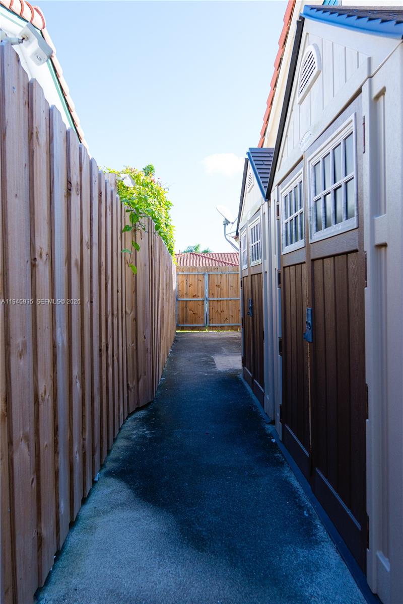 16944 Southwest 144th Court Miami, FL 33177 - Photo 32 of 33