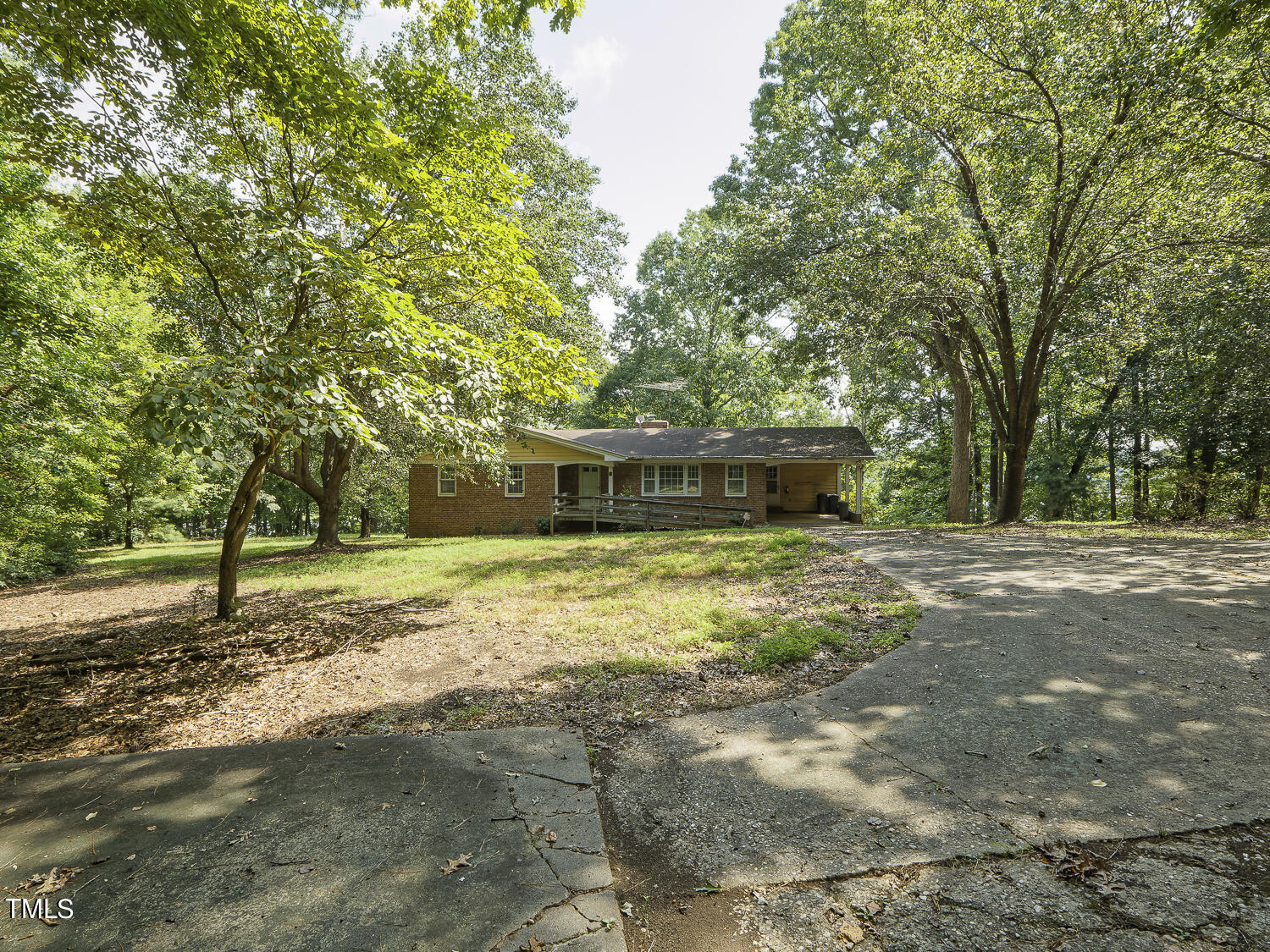 7100 Delta Bluff Lane Raleigh, NC 27606 - Photo 1 of 35 001