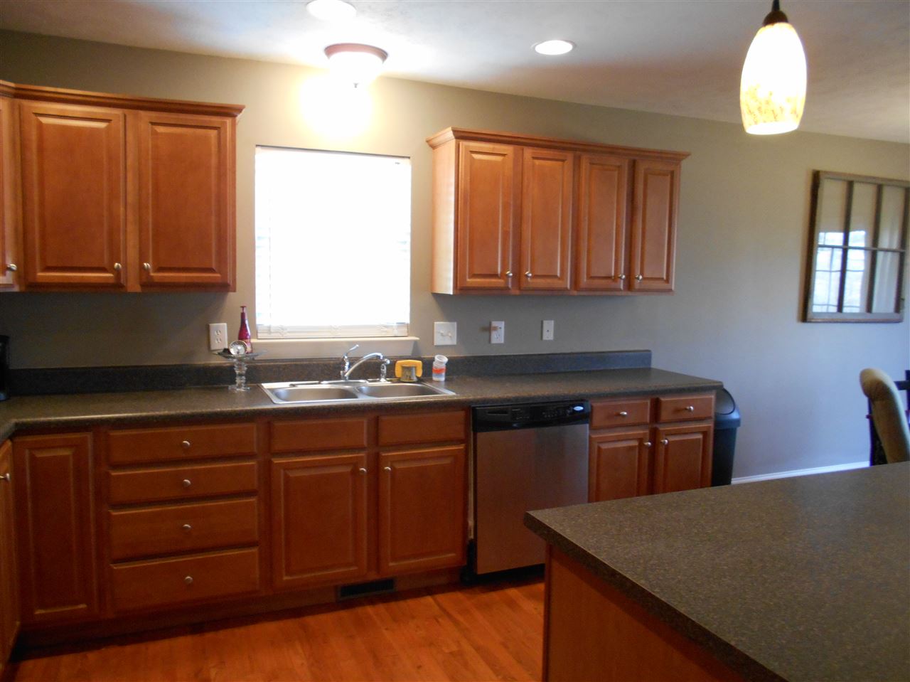 1526 Holly Springs Road Inman, SC 29349 - Photo 4 of 21