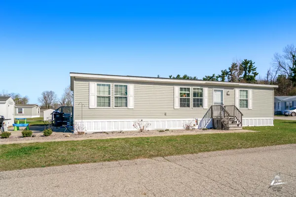 $80,000 | 885 Buttonwood Drive, Middleville, MI 49333