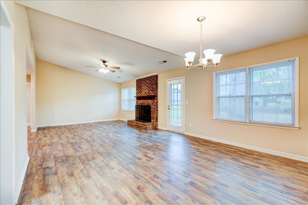 303 Hamlet Road Summerville, SC 29485 - Photo 9 of 16 303 Hamlet Rd Summerville (3 of 20)