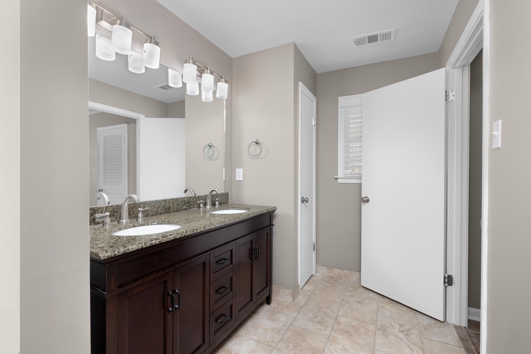 4151 Barfield Road Memphis, TN 38117 - Photo 26 of 36