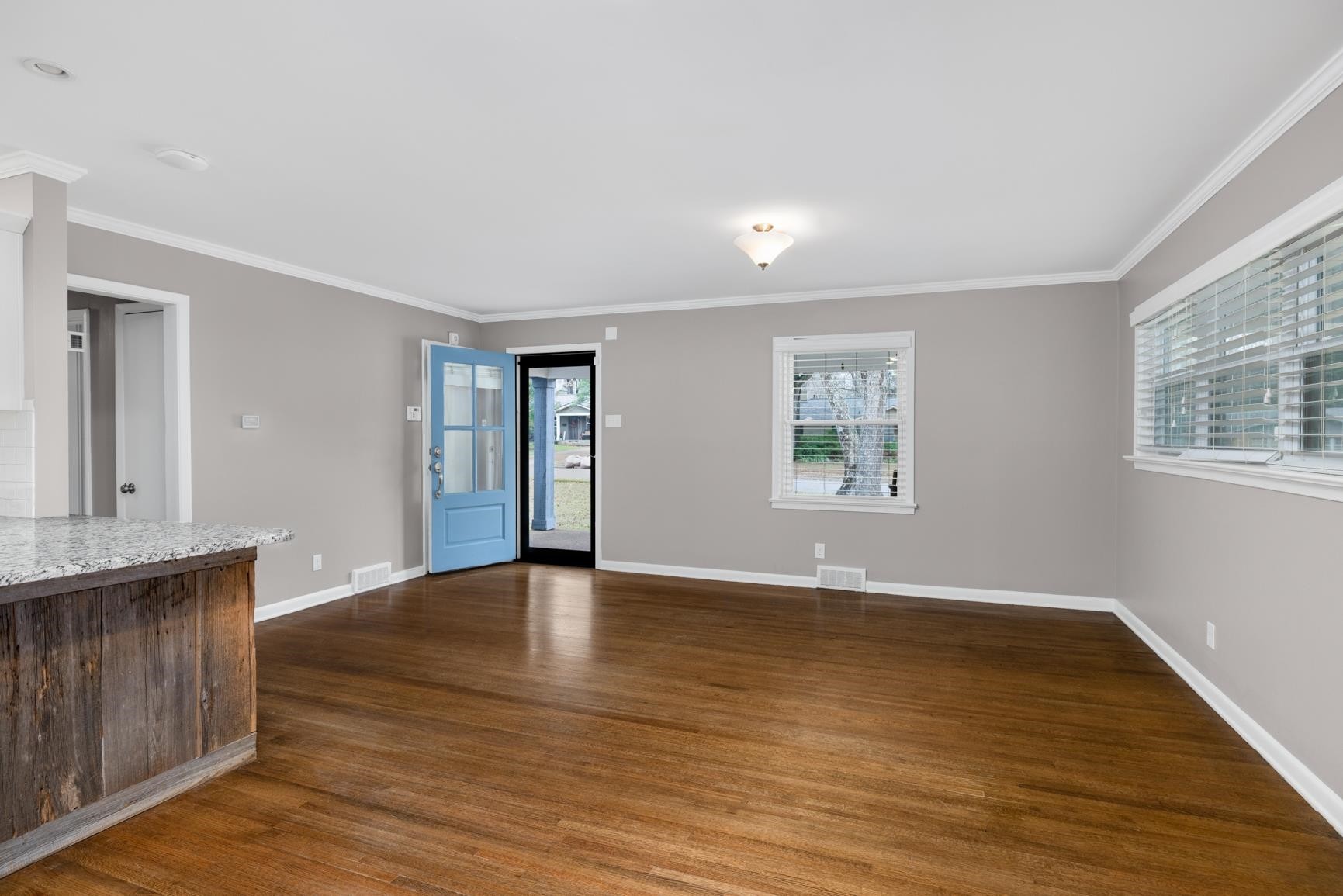 4151 Barfield Road Memphis, TN 38117 - Photo 8 of 36