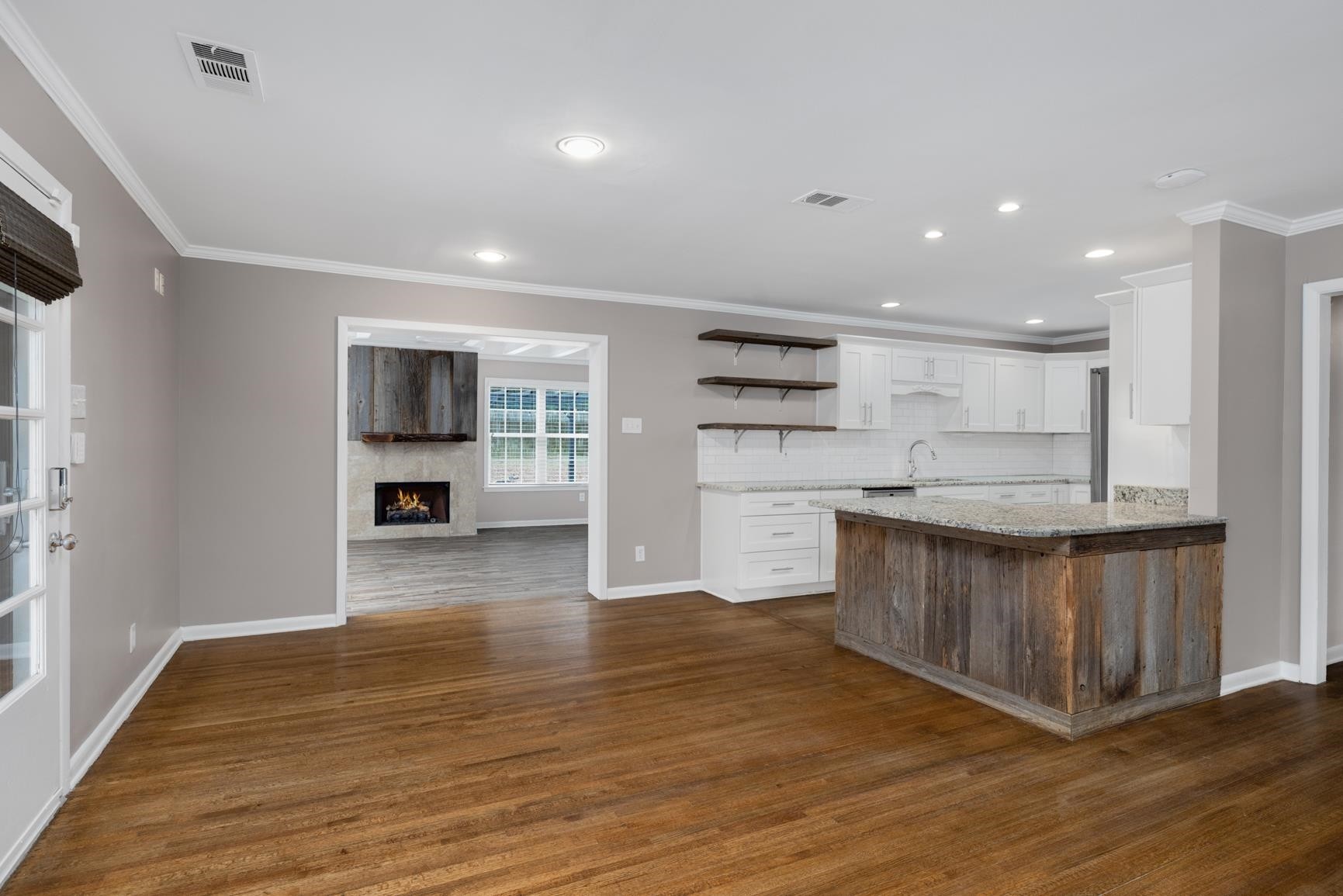 4151 Barfield Road Memphis, TN 38117 - Photo 10 of 36