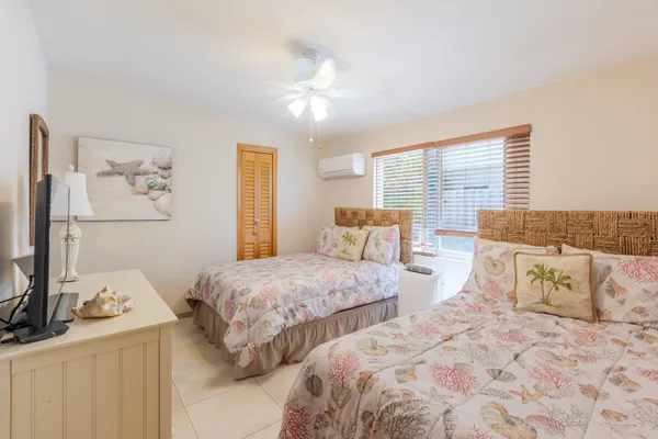 $849,000 | 341 3rd Street, Key Colony Beach, FL 33051