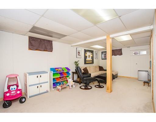 33 Audrea Road Framingham, MA 01701 - Photo 23 of 30