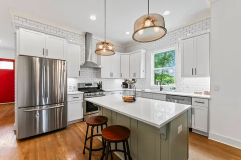 $599,900 | 1017 A Monroe Street, Nashville, TN 37208