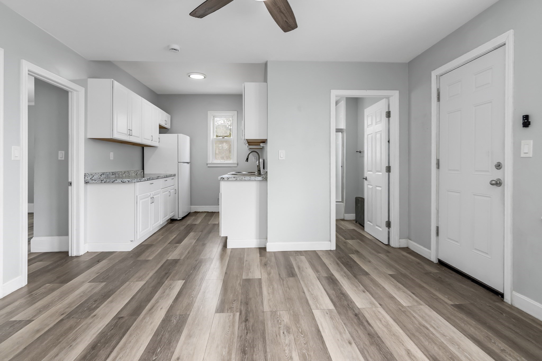 277 Cumberland Road Lowell, MA 01850 - Photo 28 of 41 Gallery Image 28