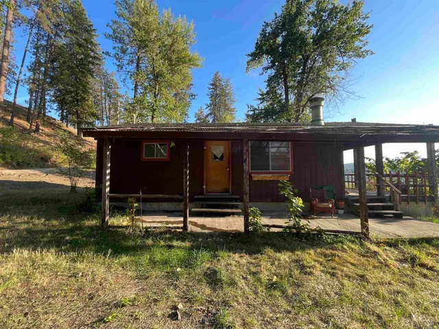 $202,500 | 40211 North Grays Lane, Elk, WA 99009