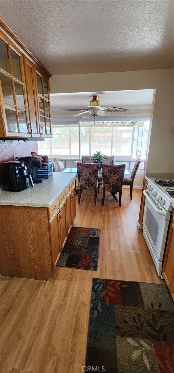 5120 Colorado River Road Blythe, CA 92225 - Photo 34 of 57 Primary house kitchen facing dining room