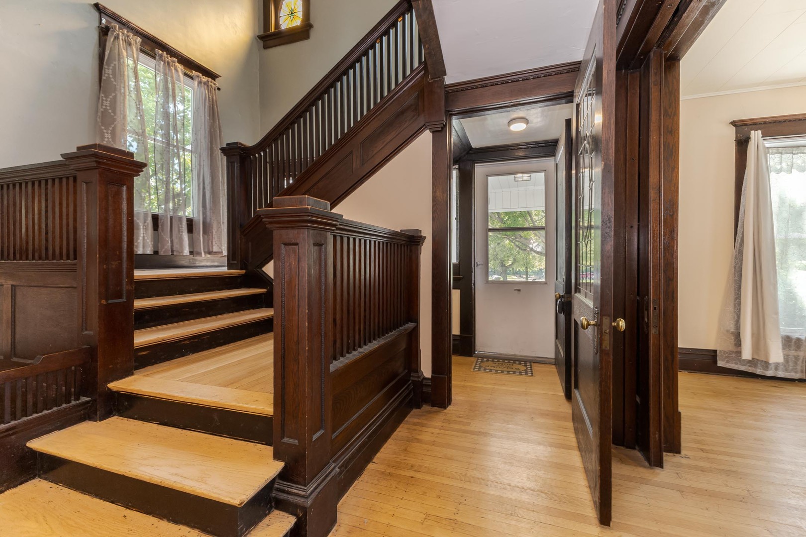 409 West Water Street Pontiac, IL 61764 - Photo 13 of 55 a view of entryway