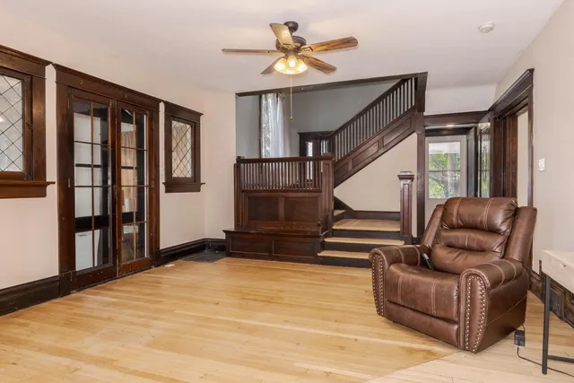 a view of front door and porch