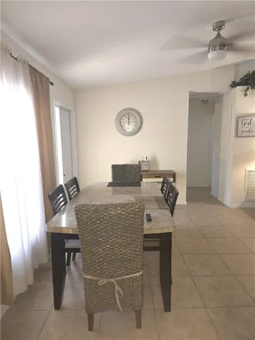 $2,200 | 1110 19th Avenue Southwest, Vero Beach, FL 32962