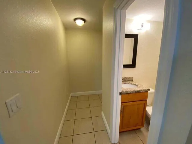 $1,875 | 2800 Georgia Avenue, Unit 82, West Palm Beach, FL 33405
