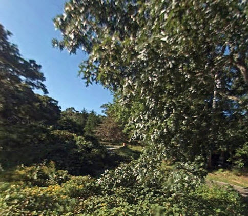 18 Peaked Hill Road Chilmark, MA 02535 - Photo 1 of 1 http://d1qzqeyxiitrap.cloudfront.net/photos/28069/134b3fa3.jpg