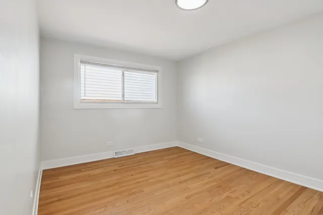 $284,000 | 11518 South Aberdeen Street, Chicago, IL 60643