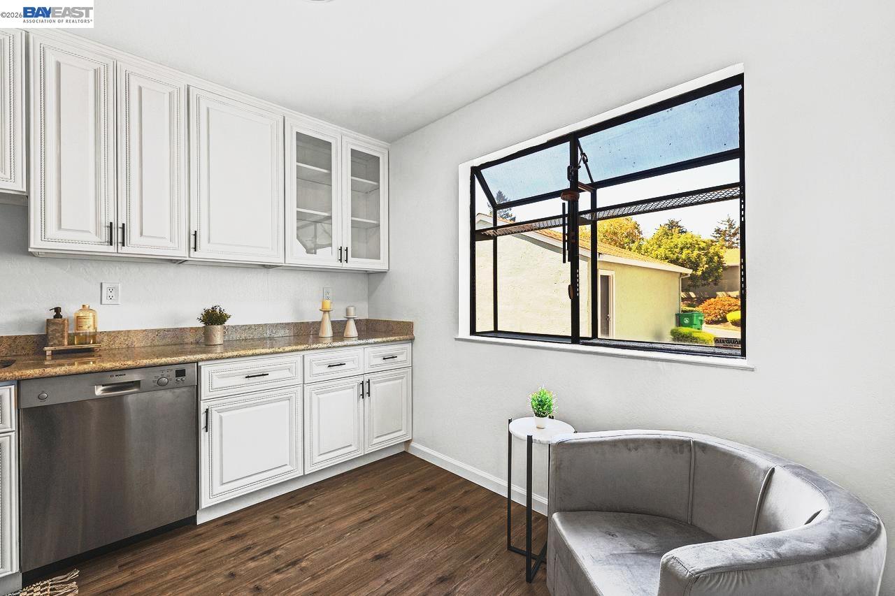 3285 Monika Lane Hayward, CA 94541 - Photo 16 of 57