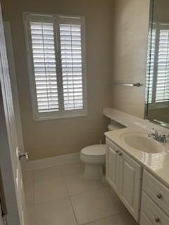 8019 Inagua Lane Wellington, FL 33414 - Photo 31 of 48 3rd Bathroom 1