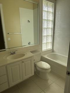 8019 Inagua Lane Wellington, FL 33414 - Photo 33 of 48 3rd Bathroom