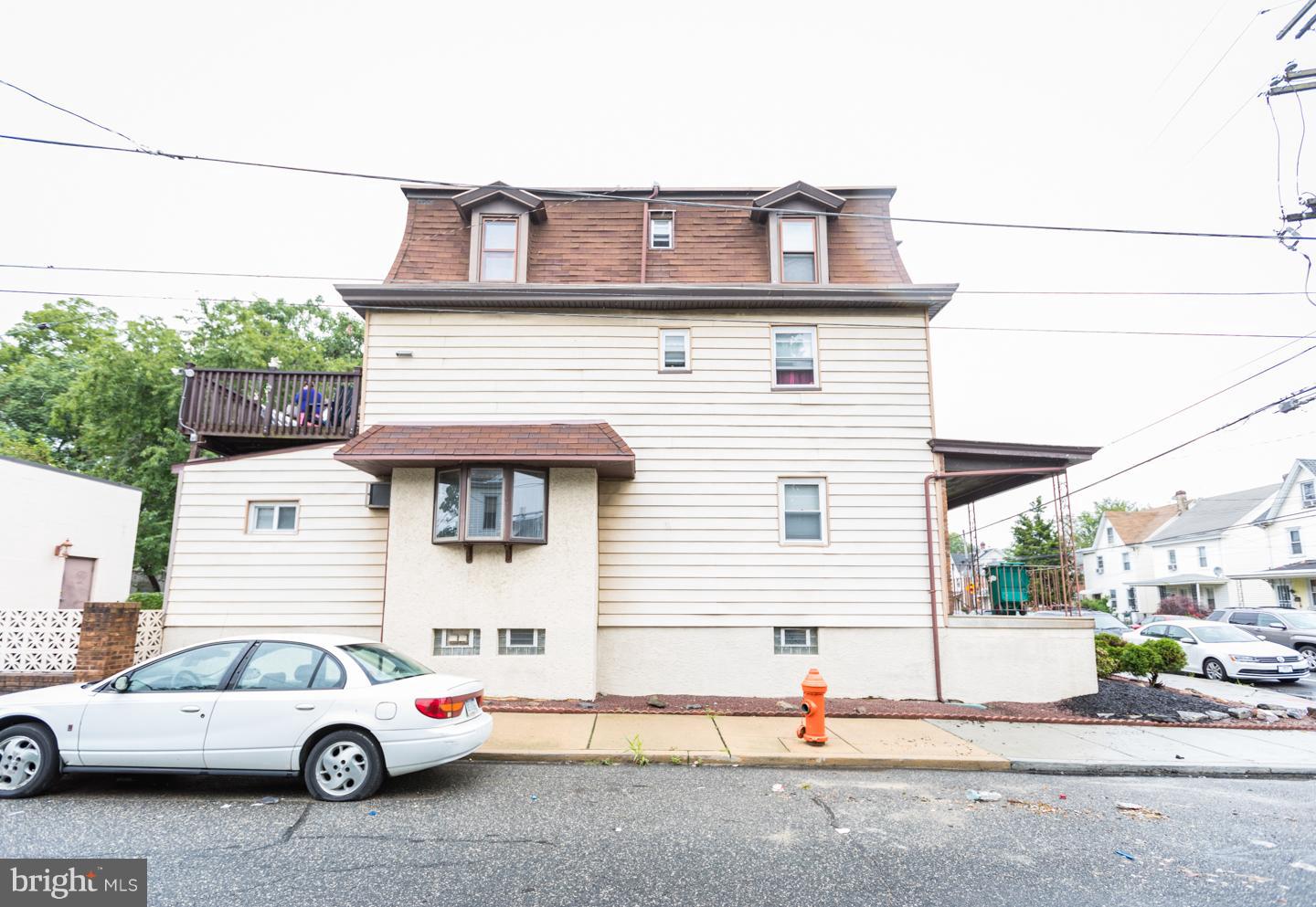 4320 Rhawn Street Philadelphia, PA 19136 - Photo 2 of 25