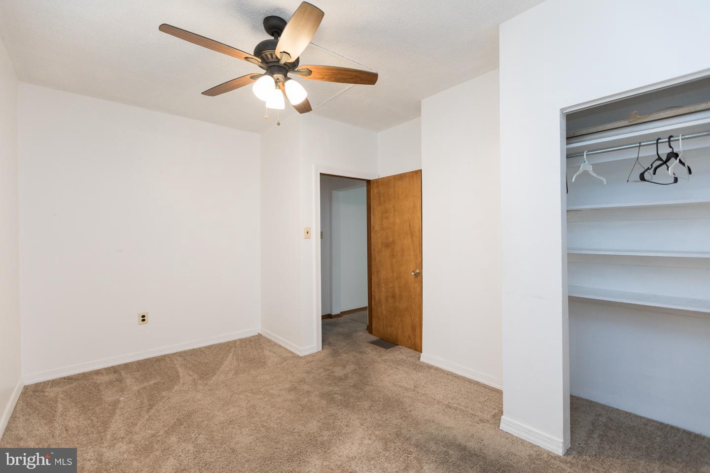 4320 Rhawn Street Philadelphia, PA 19136 - Photo 8 of 25