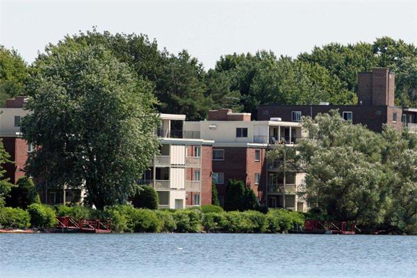 20 Hamilton Road, Unit 301 Arlington, MA 02474 - Photo 12 of 13 Gallery Image 12