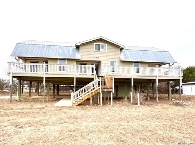 $284,000 | 519 Enchanted River Drive, Bandera, TX 78003