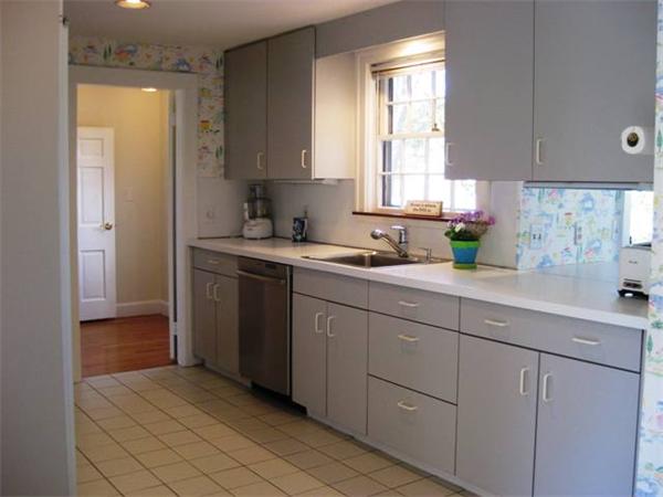 64 Whittier Road Needham, MA 02492 - Photo 6 of 18 Gallery Image 6