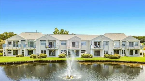 $120,000 | 2504 Woodgate Boulevard, Unit 203, Orlando, FL 32822