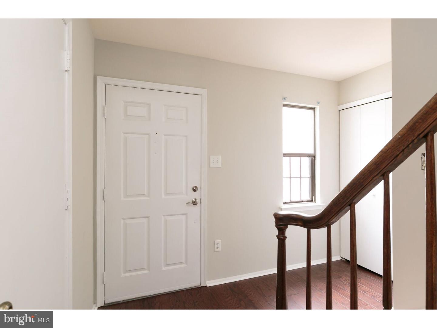 85 Farnwood Road Mount Laurel, NJ 08054 - Photo 2 of 25