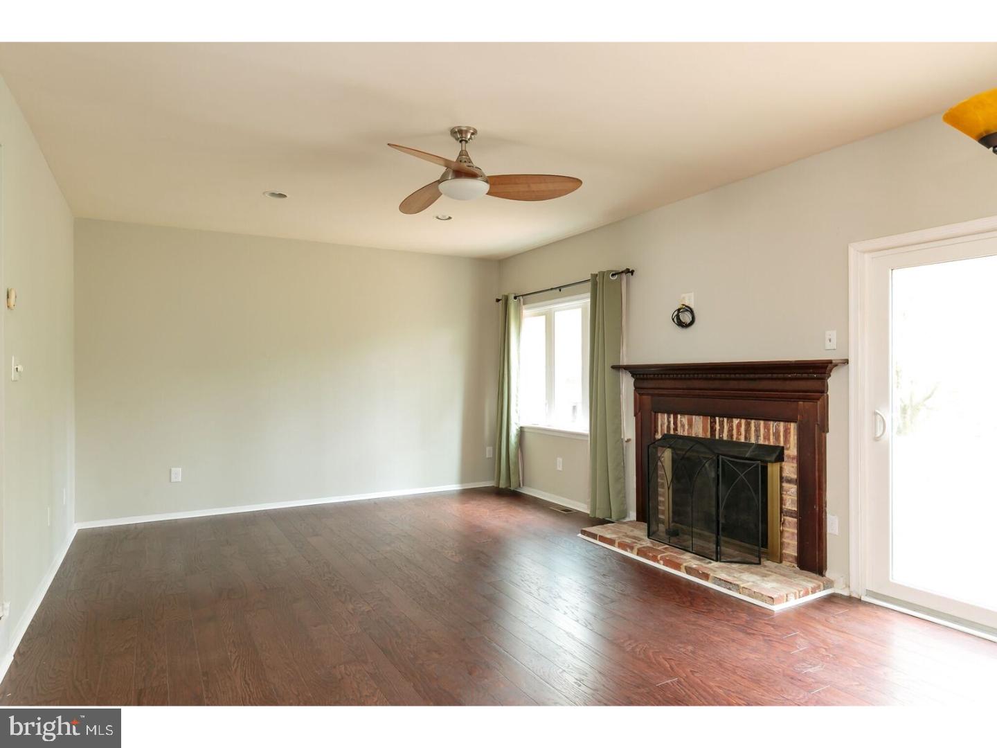 85 Farnwood Road Mount Laurel, NJ 08054 - Photo 8 of 25