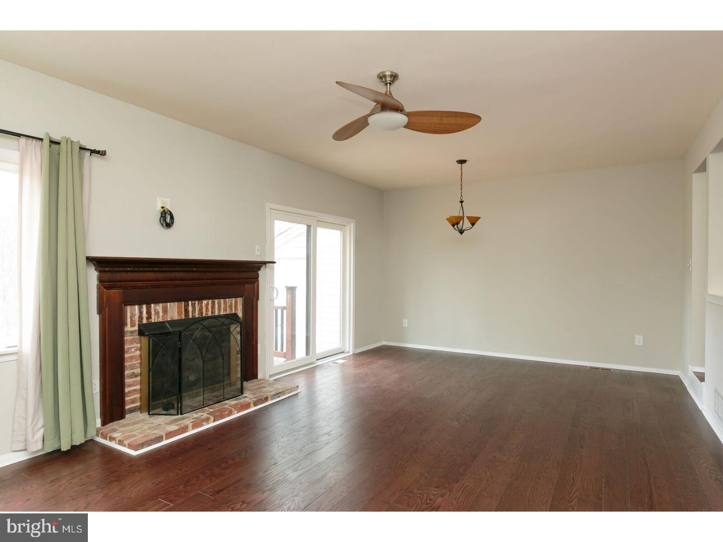 85 Farnwood Road Mount Laurel, NJ 08054 - Photo 9 of 25