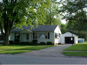 1302 Hill Street Rochester, IN 46975 - Photo 1 of 1