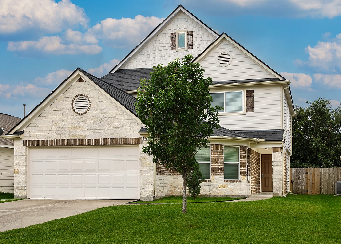 9960 Hyacinth Way Conroe, TX 77385 - Photo 1 of 20