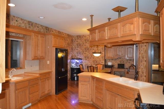 71075 Oaktree Lane Romeo, MI 48065 - Photo 6 of 55 31282616-5.JPG