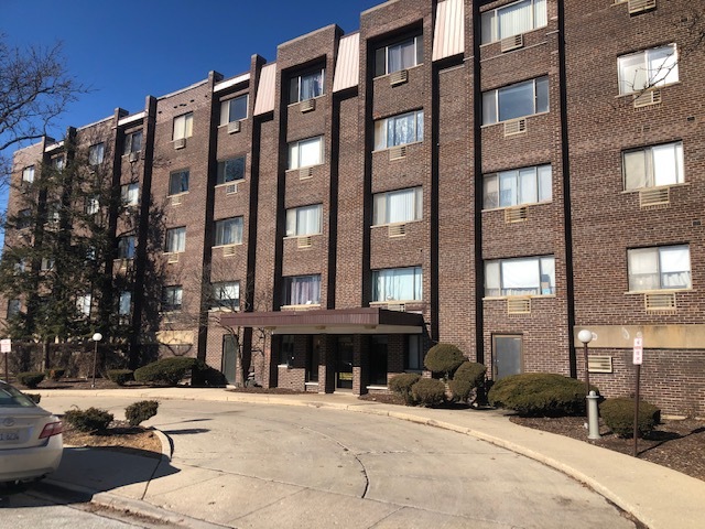 8444 West Wilson Avenue, Unit 409 Chicago, IL 60656 - Photo 2 of 24