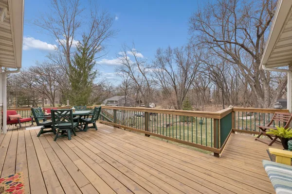 $424,900 | 6466 Stillwater Boulevard North, St. Paul, MN 55128