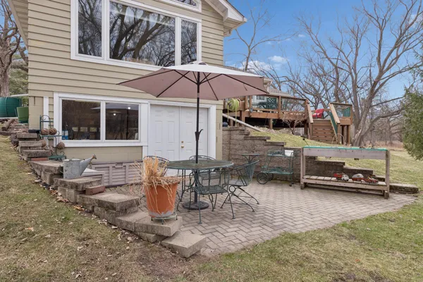 $424,900 | 6466 Stillwater Boulevard North, St. Paul, MN 55128
