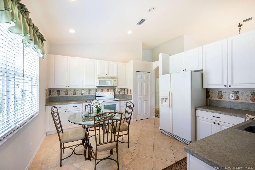 2096 Northwest Marsh Rabbit Lane Jensen Beach, FL 34957 - Photo 29 of 47