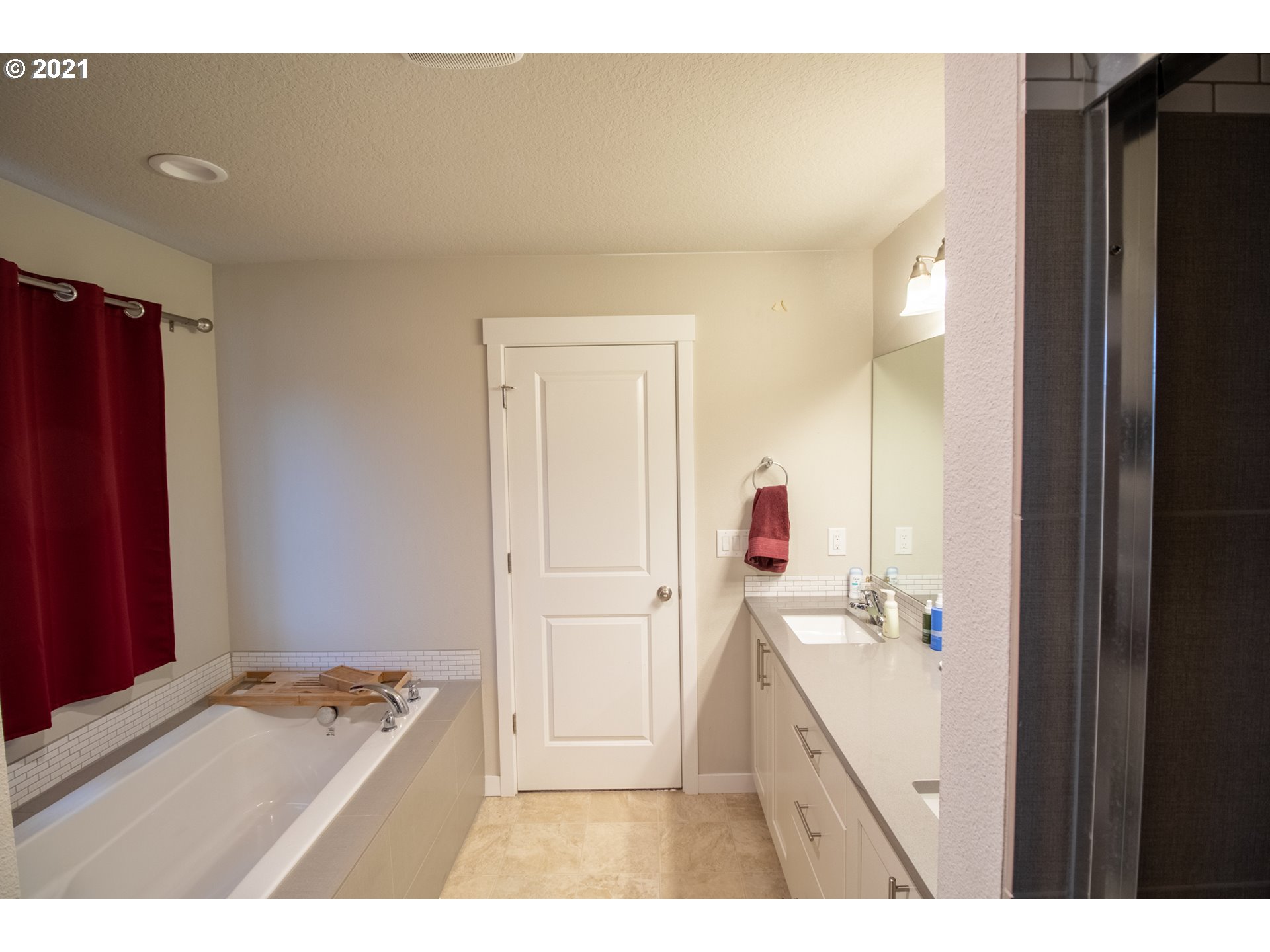 1500 Northeast 172nd Circle Ridgefield, WA 98642 - Photo 14 of 23 Gallery Image 14