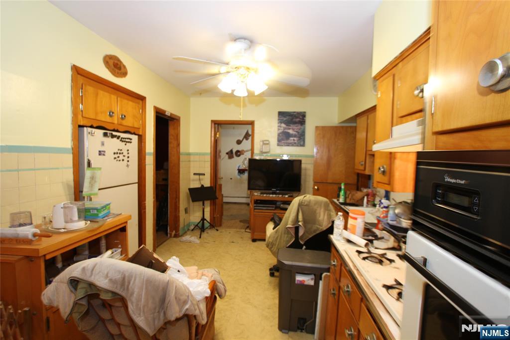 502 Summer Street Paterson, NJ 07501 - Photo 13 of 42