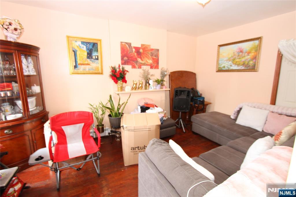 502 Summer Street Paterson, NJ 07501 - Photo 31 of 42