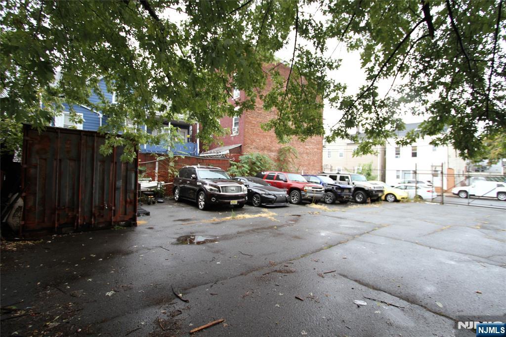 502 Summer Street Paterson, NJ 07501 - Photo 8 of 42