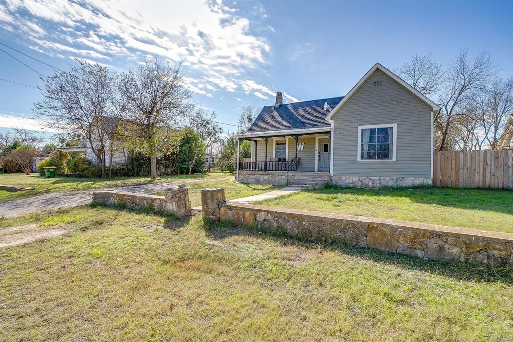 610 North Mesquite Hico, TX 76457 - Photo 3 of 34 a view of swimming pool with lawn chairs yard