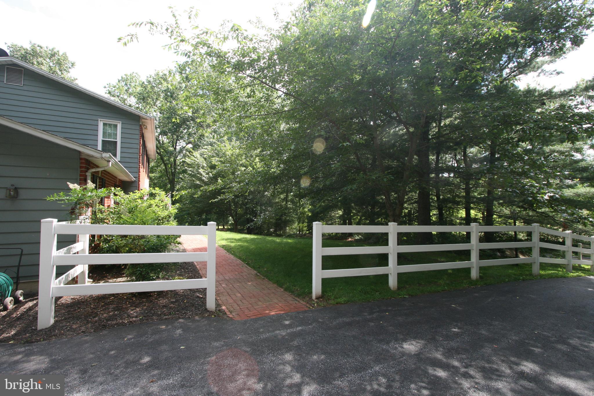 4127 Bartholows Road Mount Airy, MD 21771 - Photo 3 of 79 Gallery Image 3