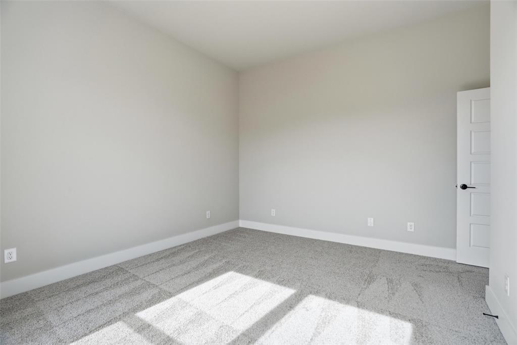 1102 Colt Road Springtown, TX 76082 - Photo 26 of 40