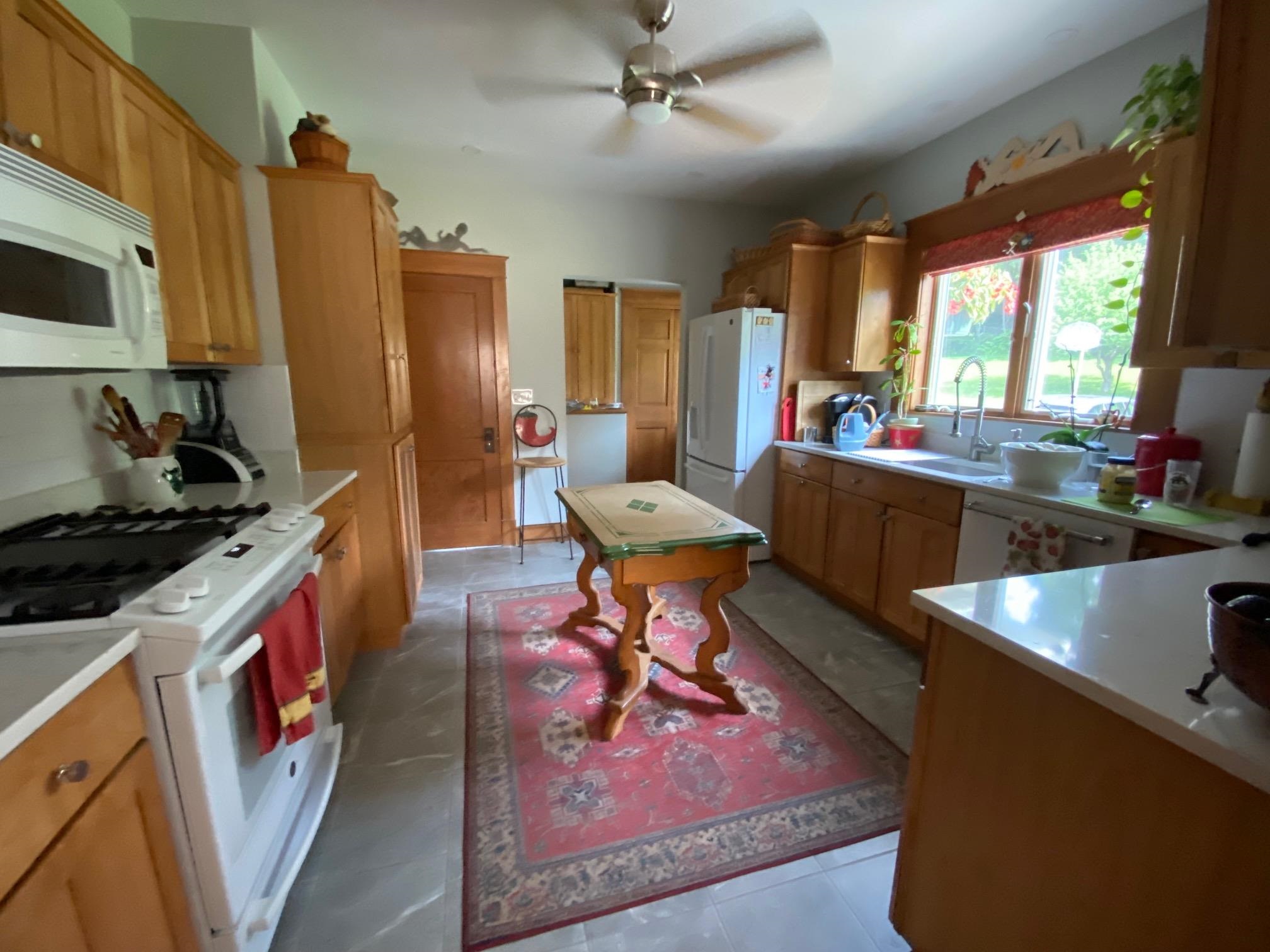 136 Lincoln Avenue Rutland, VT 05701 - Photo 16 of 37
