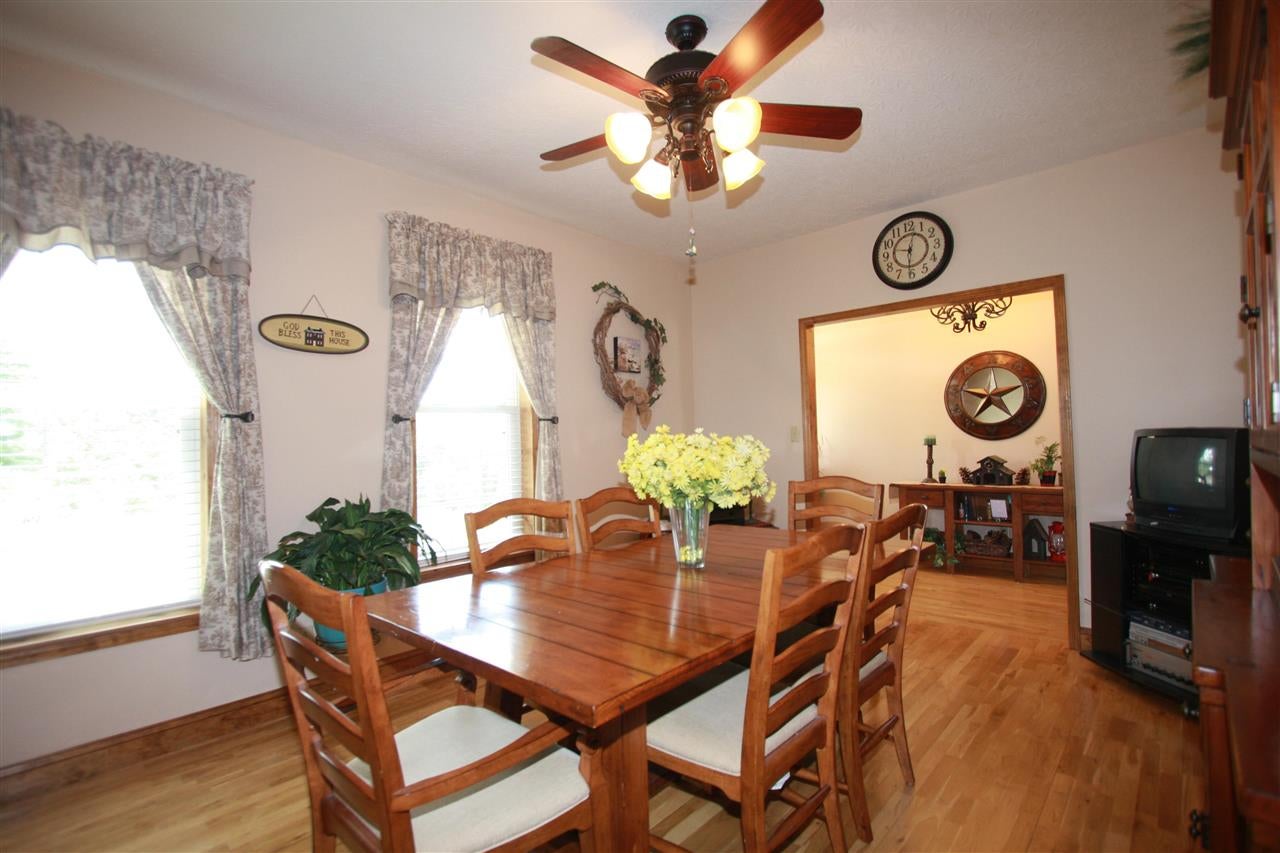 3845 Howell's Mill Road Ona, WV 25545 - Photo 15 of 32 Gallery Image 15